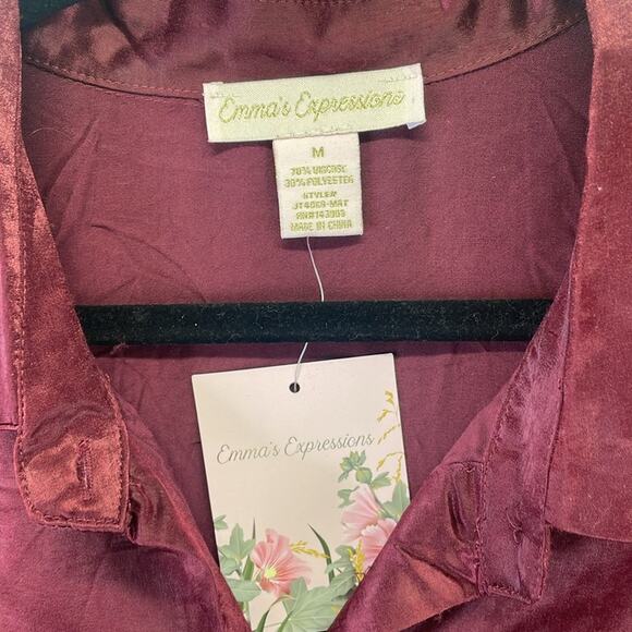 Emmas Expressions Wine Button Down Collar LS Silky Look/Feel Maternity NWT M Top - Picture 3 of 10
